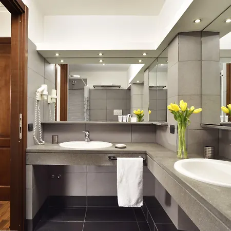 Colosseo Panorama By Ghor بيت ضيافة روما